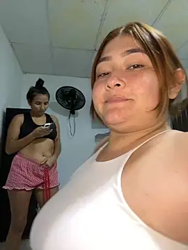 Snapshot of Rouse-Antonella chatting on 09/23/25, 06:11 Rouse-Antonella online show from 09/23/25, 06:11