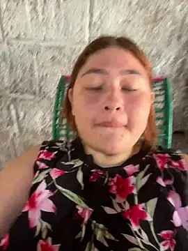 Snapshot of Rouse-Antonella chatting on 10/17/25, 01:46 Rouse-Antonella online show from 10/17/25, 01:46