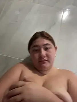 Snapshot of Rouse-Antonella chatting on 10/19/25, 11:44 Rouse-Antonella online show from 10/19/25, 11:44