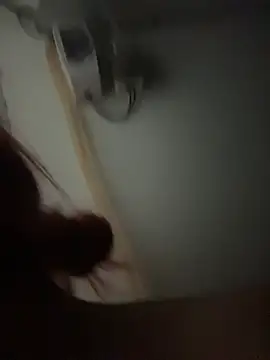 Snapshot of Rouse-Antonella chatting on 11/20/25, 04:01 Rouse-Antonella online show from 11/20/25, 04:01