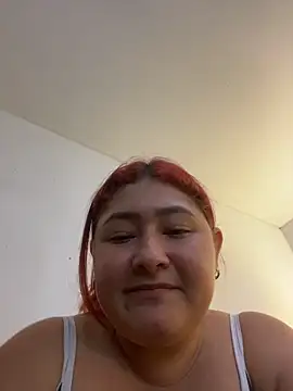 Snapshot of Rouse-Antonella chatting on 12/04/25, 06:38 Rouse-Antonella online show from 12/04/25, 06:38