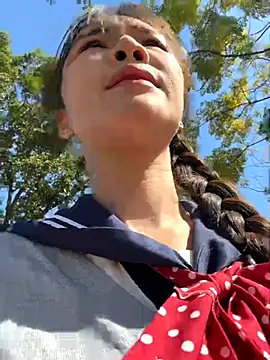 Snapshot of Adora188 chatting on 11/26/25, 04:24 Adora188 online show from 11/26/25, 04:24