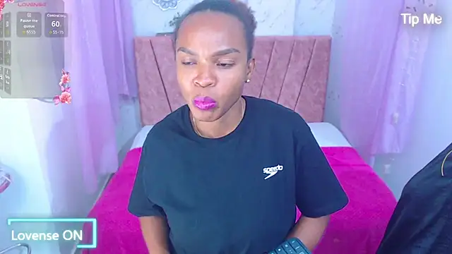 mia  thomson  online show from 04/08/26, 02:44