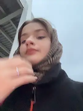 Snapshot of KittyQueeny chatting on 10/25/25, 02:24 KittyQueeny online show from 10/25/25, 02:24