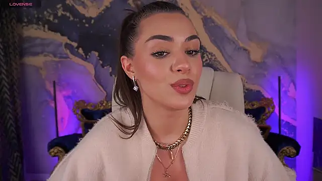 EricaSin online show from 10/29/25, 01:57