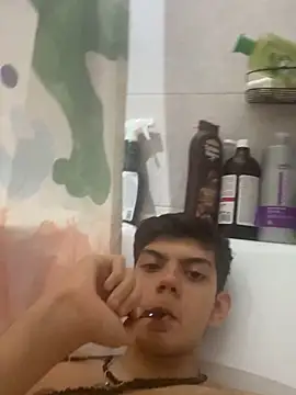 Snapshot of Cos_minn chatting on 11/27/25, 05:04 Cos minn online show from 11/27/25, 05:04