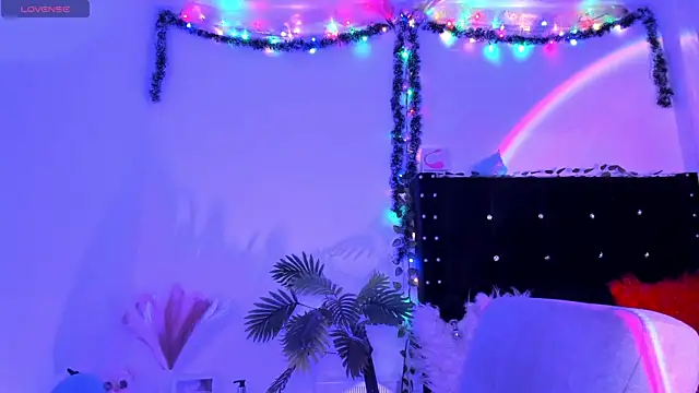 Cooperrosscute233 online show from 12/04/25, 12:09