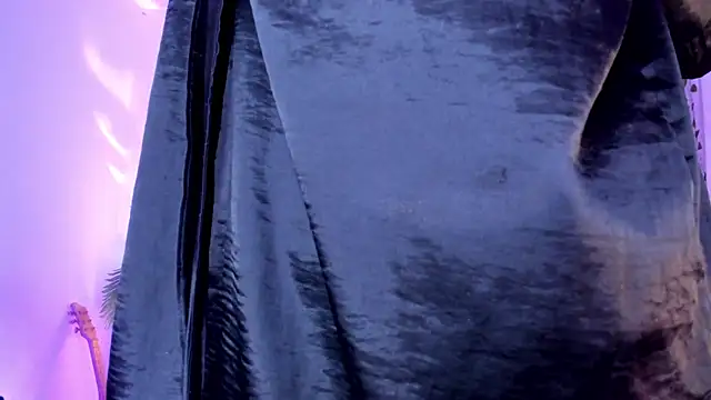 Cooperrosscute233 online show from 04/15/26, 02:51