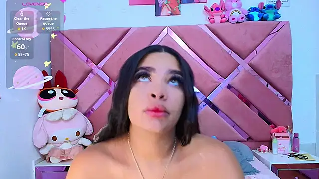 Snapshot of BrittanyBoa chatting on 09/23/25, 02:14 BrittanyBoa online show from 09/23/25, 02:14