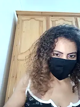 ghadiraa online show from 12/14/25, 02:17