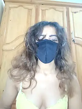 ghadiraa online show from 02/19/26, 01:45