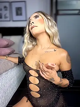 MystiqueXXX online show from 02/05/26, 01:16