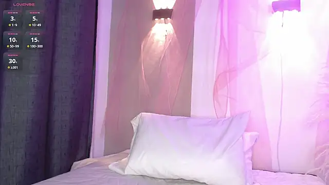 helenasaenz online show from 09/13/25, 03:17