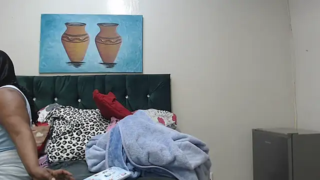 Snapshot of chockclitx5 chatting on 11/14/25, 07:34 chockclitx5 online show from 11/14/25, 07:34