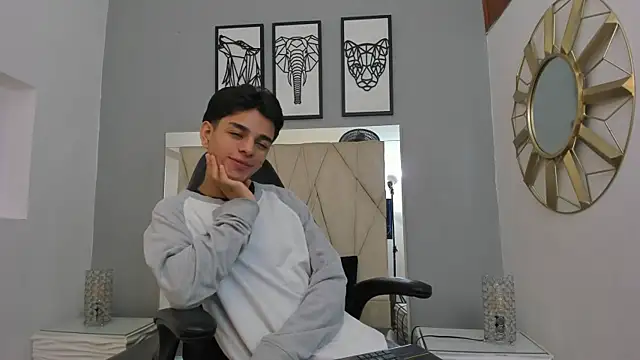 owen  johnson online show from 09/18/25, 11:23