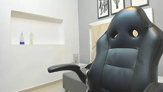 owen  johnson online show from 10/19/25, 11:00