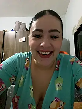 IvettSt  online show from 01/06/26, 04:27