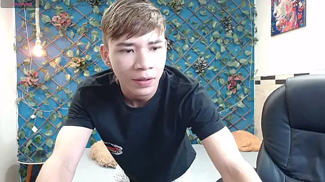 nathanclay online show from 10/22/25, 04:02