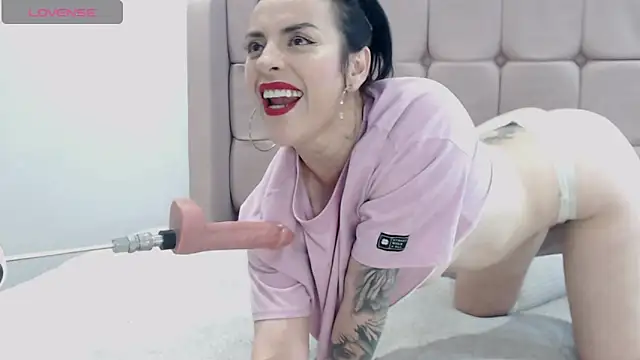 HotAss Hally online show from 11/19/25, 09:42