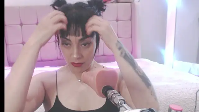 HotAss Hally online show from 02/15/26, 07:51