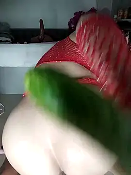 Jess-Thuy online show from 02/07/26, 03:32