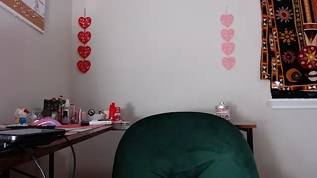 Snapshot of Cherribombzz chatting on 02/27/26, 08:42 Cherribombzz online show from 02/27/26, 08:42