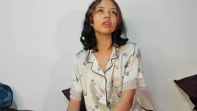 brisazanes online show from 03/01/26, 06:37