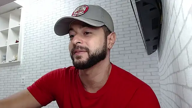 BombeiroHotx online show from 02/08/26, 07:28