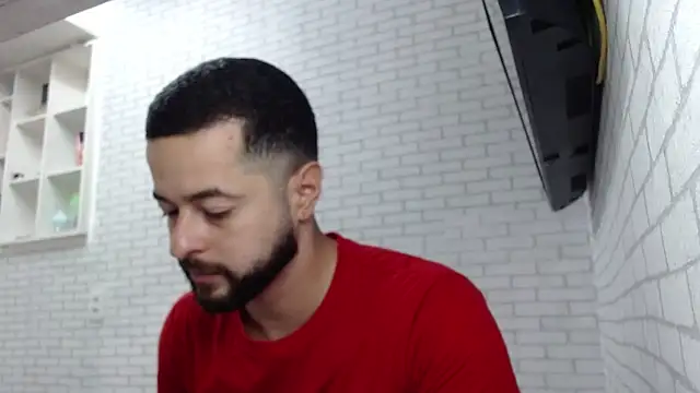 BombeiroHotx online show from 04/01/26, 09:12