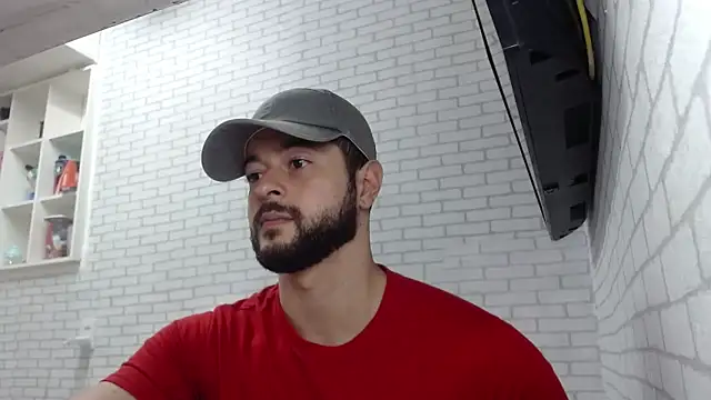 BombeiroHotx online show from 04/22/26, 09:49