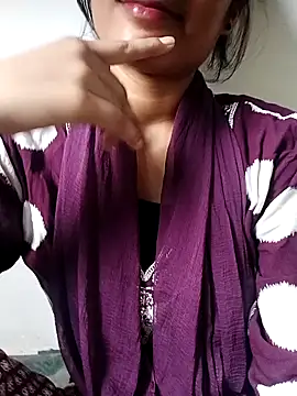 NEHA-DESHI999 online show from 07/13/26, 11:02
