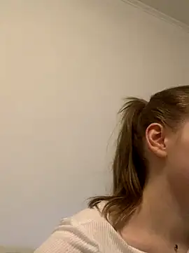 Leya F online show from 09/20/25, 06:53