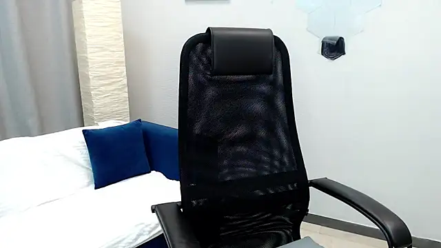 Pion 01 online show from 09/16/25, 04:46