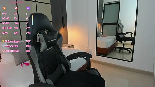 dana daree online show from 11/15/25, 08:11