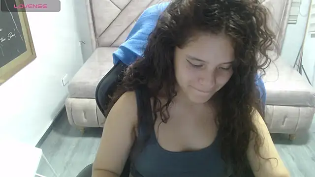 Velvet Moon V online show from 02/12/26, 07:53