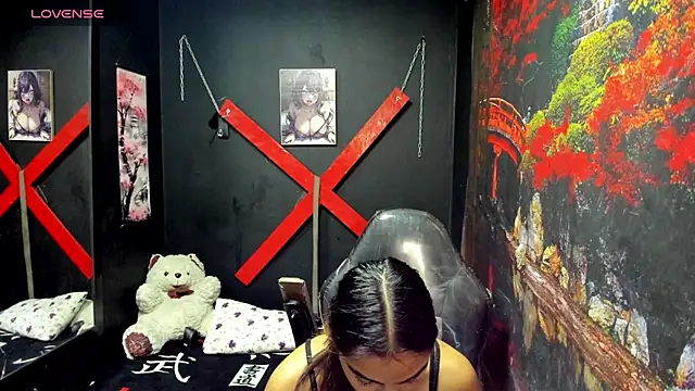 Snapshot of miatentazione chatting on 11/23/25, 03:56 miatentazione online show from 11/23/25, 03:56