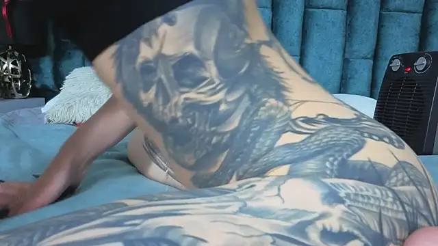 Emma Foxi online show from 04/07/26, 09:04