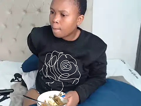 Lolly Ramochele online show from 03/03/26, 04:24