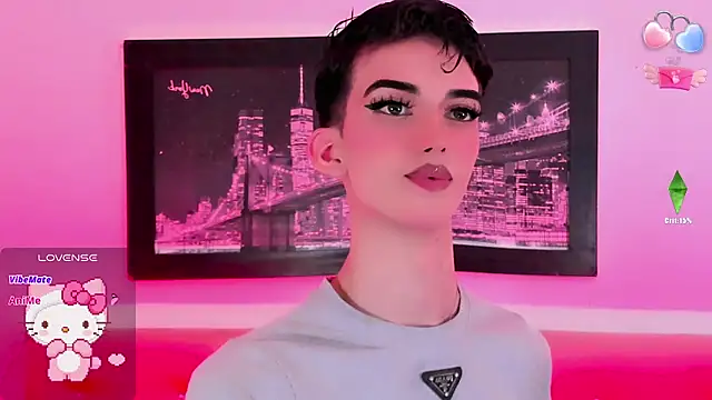 Snapshot of Baby_FenixTS chatting on 10/08/25, 04:43 Baby FenixTS online show from 10/08/25, 04:43