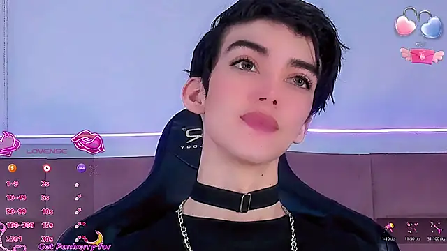 Snapshot of Baby_FenixTS chatting on 12/17/25, 06:52 Baby FenixTS online show from 12/17/25, 06:52