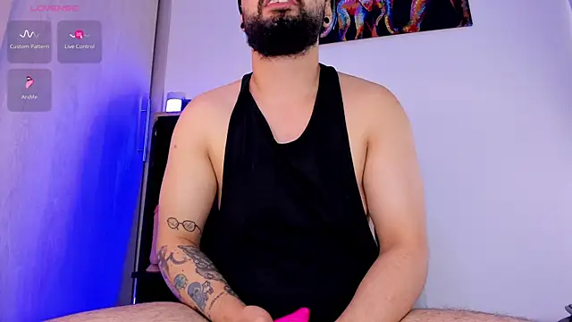 Snapshot of Noah_devil_ chatting on 09/30/25, 09:53 Noah devil online show from 09/30/25, 09:53