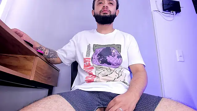 Snapshot of Noah_devil_ chatting on 12/05/25, 03:15 Noah devil online show from 12/05/25, 03:15