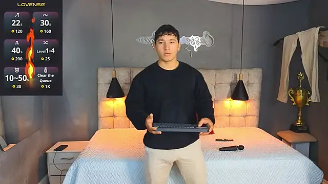 Horny nick18 online show from 10/06/25, 01:08