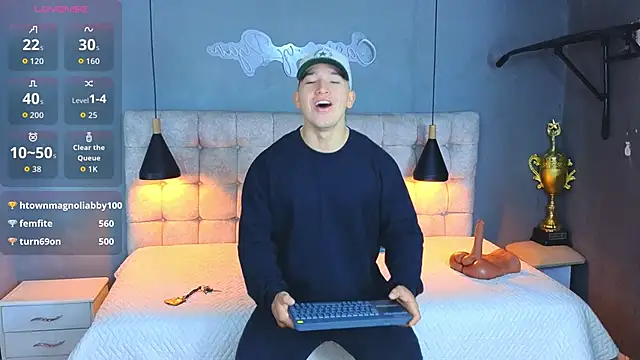 Horny nick18 online show from 10/11/25, 12:26