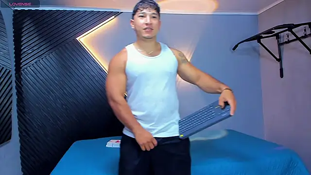 Horny nick18 online show from 03/24/26, 02:44