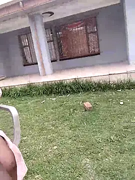 SweetHoney21  online show from 11/03/25, 02:18