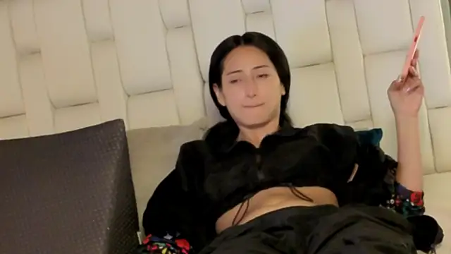 Adhara7 online show from 02/10/26, 07:51