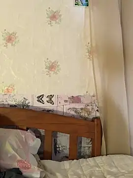 Kimberly-Ferarren online show from 04/10/26, 10:58