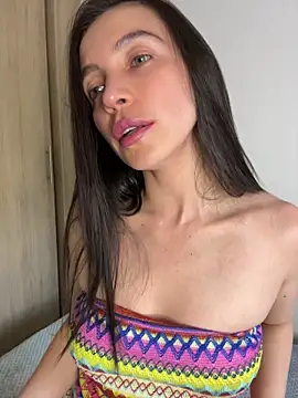Snapshot of karinasantos_ chatting on 05/04/26, 11:01 karinasantos online show from 05/04/26, 11:01