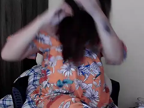 mimi15 online show from 04/12/26, 10:59